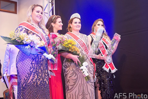 Miss Minas Gerais Plus Size 2017 - Coroa&ccedil;&atilde;o