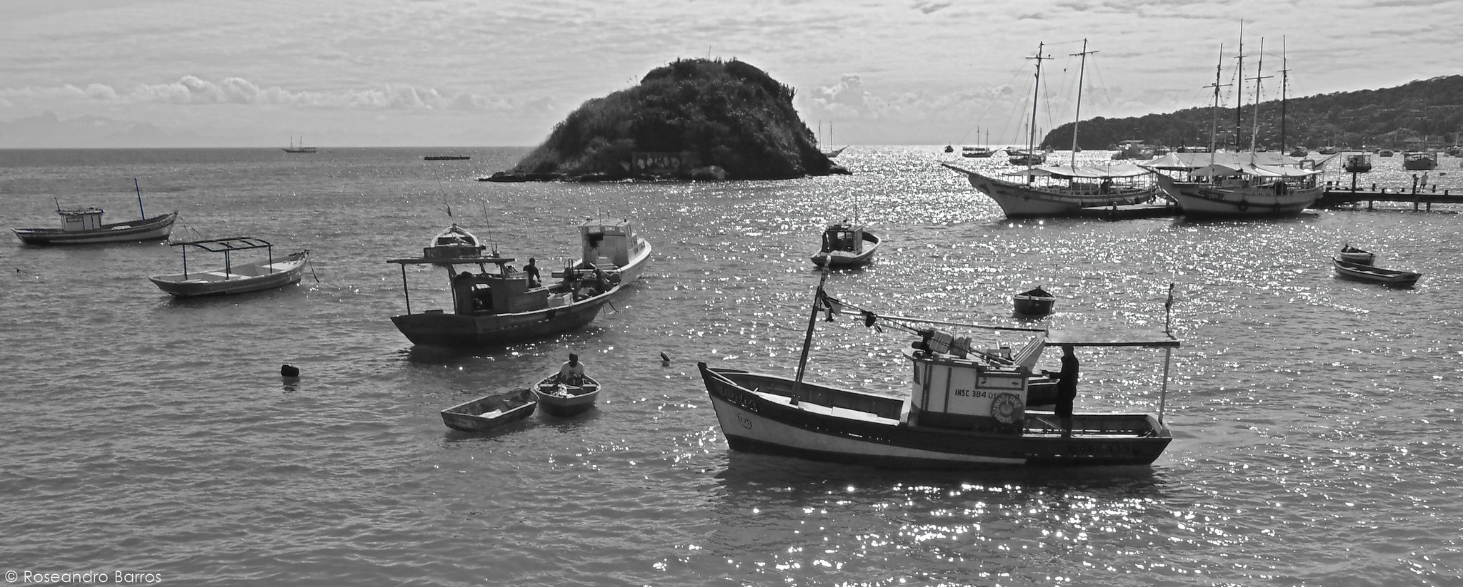 Fotos de barcos em Búzios - Foto por Roseandro Barros - flickr.com/143542251@N04